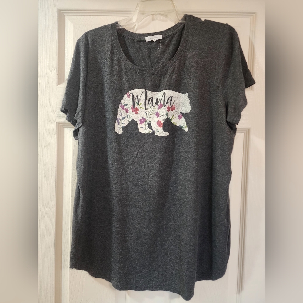 Gray Graphic T-Shirt with Floral Bear Design